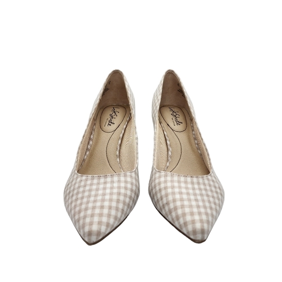 Life Stride Women's Sevyn Gingham Print Pump -  8W - Picture 3 of 8